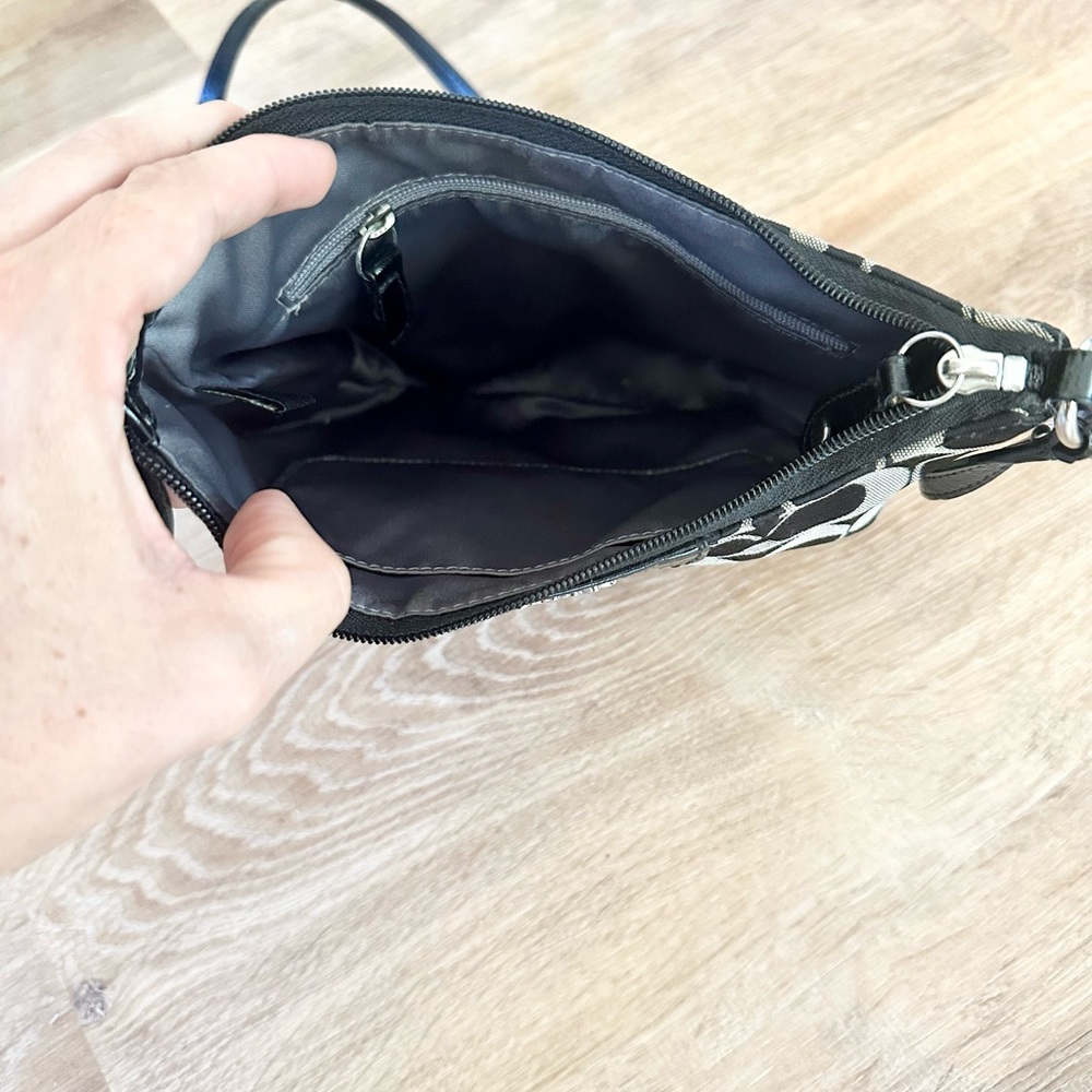 COACH | Small Crossbody Bag | Black&Silver - Picture 5 of 5